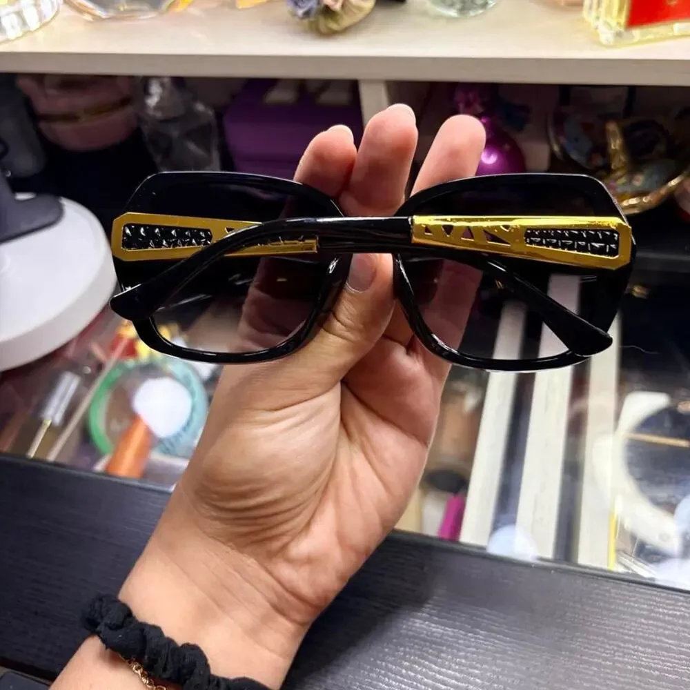Diamond cut oversized sparkle sunglasses